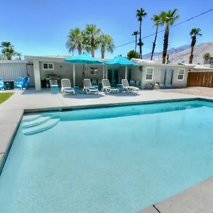  Holiday home Three Palms