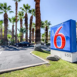 2* Hotel 6-palm Springs, Ca - East - Palm Canyon