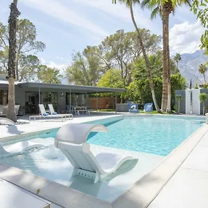  Holiday home West Elm House: The Seven-eighty